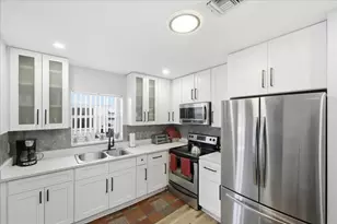 1017 Pheasant Run Dr, Fort Pierce, FL 34982 - Photo 15