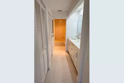 5021 Oak Hill Lane #123, Delray Beach, FL 33484 - Photo 11