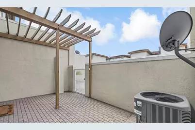 2407 NW 5th Street, Boynton Beach, FL 33426 - Photo 35