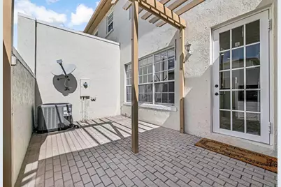 2407 NW 5th Street, Boynton Beach, FL 33426 - Photo 33