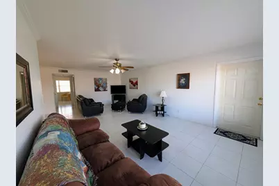 160 High Point Terrace E #C, Delray Beach, FL 33445 - Photo 5