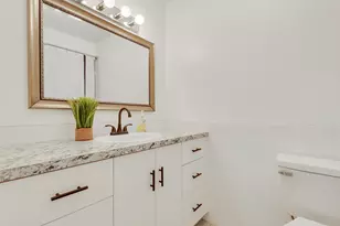 7 Greenway Village N, Royal Palm Beach, FL 33411 - Photo 13