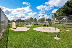 4492 Brook Dr, West Palm Beach, FL 33417 - Photo 39