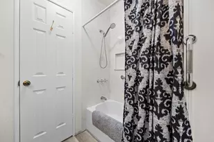 507 Tropical Isles Cir, Fort Pierce, FL 34982 - Photo 17