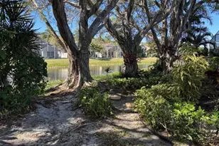 10133 Diamond Lake Rd, Boynton Beach, FL 33437 - Photo 3