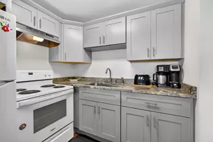 413 Southampton A, West Palm Beach, FL 33417 - Photo 9