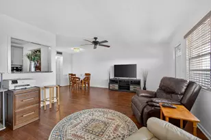 413 Southampton A, West Palm Beach, FL 33417 - Photo 5