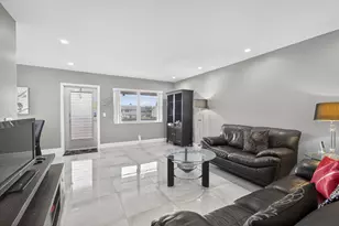 160 Easthampton G, West Palm Beach, FL 33417 - Photo 3