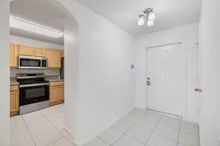 3800 Woodfield Dr, Pompano Beach, FL 33073 - Photo 5