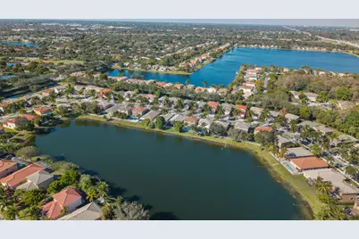3800 Woodfield Drive, Coconut Creek, FL 33073 - Photo 47