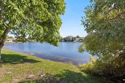 3800 Woodfield Drive, Coconut Creek, FL 33073 - Photo 39