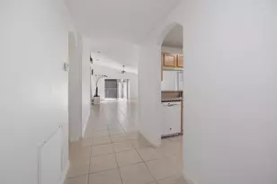 3800 Woodfield Dr, Pompano Beach, FL 33073 - Photo 7