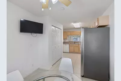 3800 Woodfield Drive, Coconut Creek, FL 33073 - Photo 13