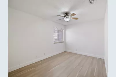 3800 Woodfield Drive, Coconut Creek, FL 33073 - Photo 29