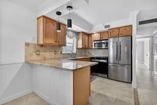 497 Brittany K, Delray Beach, FL 33446 - Photo 9