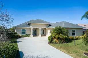 907 Yearling Trl, Sebastian, FL 32958 - Photo 1