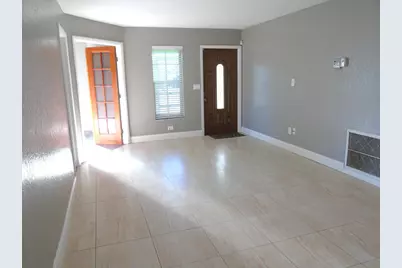 6902 S Plymouth Drive, Lake Worth Beach, FL 33462 - Photo 5