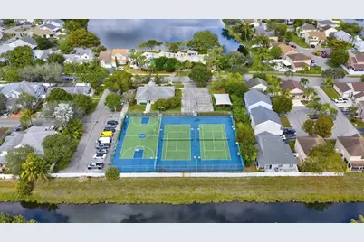 901 SW 111th Way, Davie, FL 33324 - Photo 43