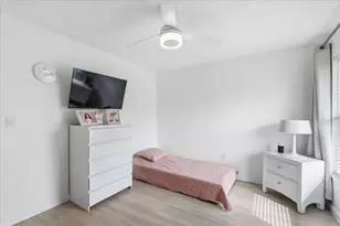 901 SW 111th Way, Davie, FL 33324 - Photo 23