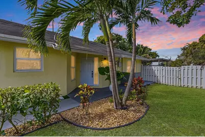 901 SW 111th Way, Davie, FL 33324 - Photo 3