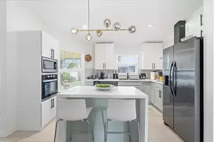 901 SW 111th Way, Davie, FL 33324 - Photo 13