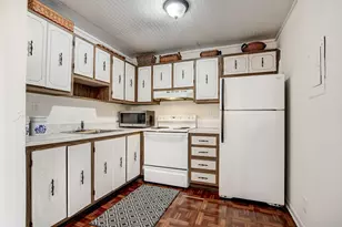 42 Burgundy A, Delray Beach, FL 33484 - Photo 7