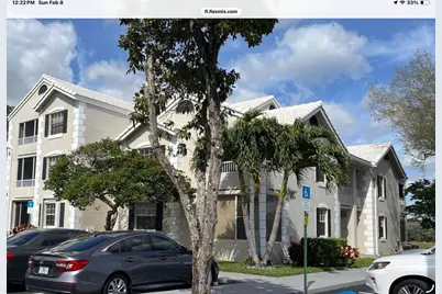 2831 N Oakland Forest Drive #310, Oakland Park, FL 33309 - Photo 3