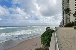 5440 N Ocean Dr, Singer Island, FL 33404 - Photo 43