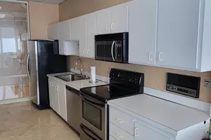 5440 N Ocean Dr, Singer Island, FL 33404 - Photo 33