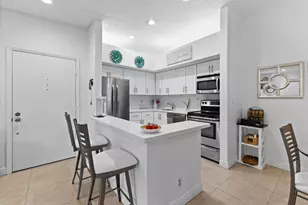 15492 Lakes of Delray Blvd, Delray Beach, FL 33484 - Photo 7