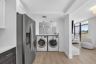 7754 Lakeside Blvd, Boca Raton, FL 33434 - Photo 19