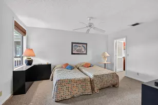 19885 Boca W Dr, Boca Raton, FL 33434 - Photo 23