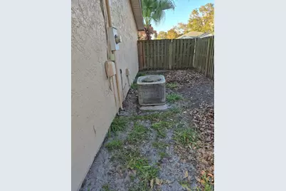 731 24th Street SW, Vero Beach, FL 32962 - Photo 23