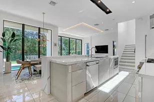 703 NE 5th St, Delray Beach, FL 33483 - Photo 13