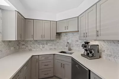 130 Lakeshore Drive #222, North Palm Beach, FL 33408 - Photo 5