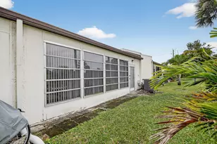 113 Lake Olive Dr, West Palm Beach, FL 33411 - Photo 21