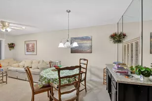 113 Lake Olive Dr, West Palm Beach, FL 33411 - Photo 7