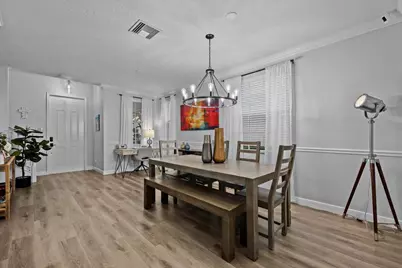 627 Castle Drive, Palm Beach Gardens, FL 33410 - Photo 9