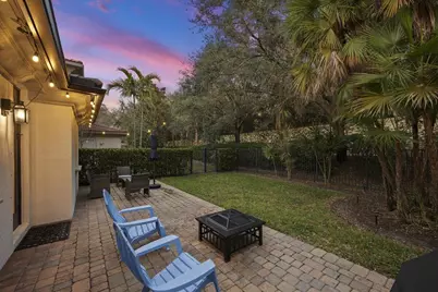 627 Castle Drive, Palm Beach Gardens, FL 33410 - Photo 29