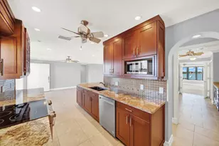 624 SW St Lucie Crescent, Stuart, FL 34994 - Photo 7