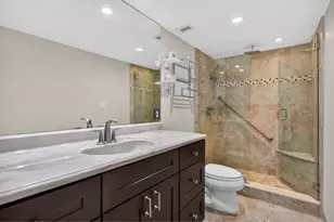 405 N Ocean Blvd, Pompano Beach, FL 33062 - Photo 21