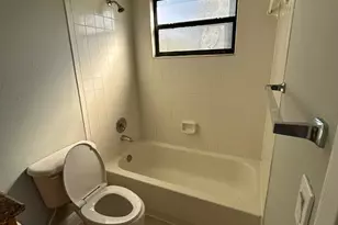 1493 Lake Crystal Dr, West Palm Beach, FL 33411 - Photo 11