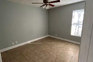 1493 Lake Crystal Dr, West Palm Beach, FL 33411 - Photo 13