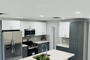 442 SW Lucero Dr, Port Saint Lucie, FL 34983 - Photo 1