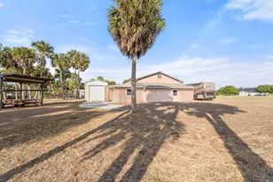 10125 SW Green Ridge Ln, Palm City, FL 34990 - Photo 21