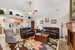 2036 Amesbury Cir, Wellington, FL 33414 - Photo 33