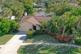 2036 Amesbury Cir, Wellington, FL 33414 - Photo 17