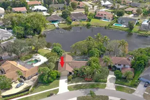 2036 Amesbury Cir, Wellington, FL 33414 - Photo 13