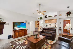 2036 Amesbury Cir, Wellington, FL 33414 - Photo 39