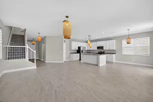 10916 SW Robbia Way, Port Saint Lucie, FL 34987 - Photo 11